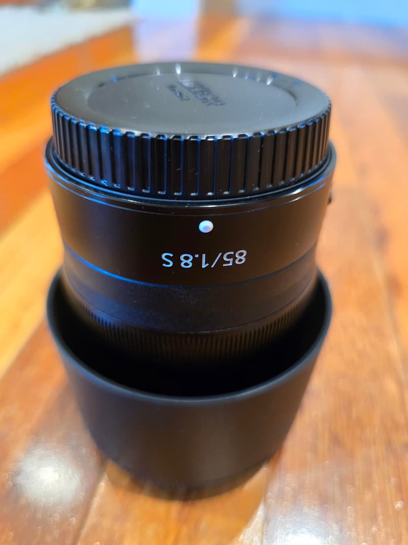 FS: Nikon z 85 f/1.8 S