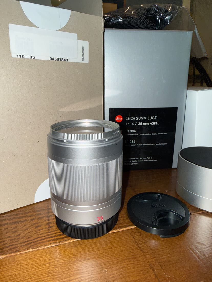 FS: Leica Summilux-TL 35mm f/1.4 ASPH Lens (Silver Anodized)