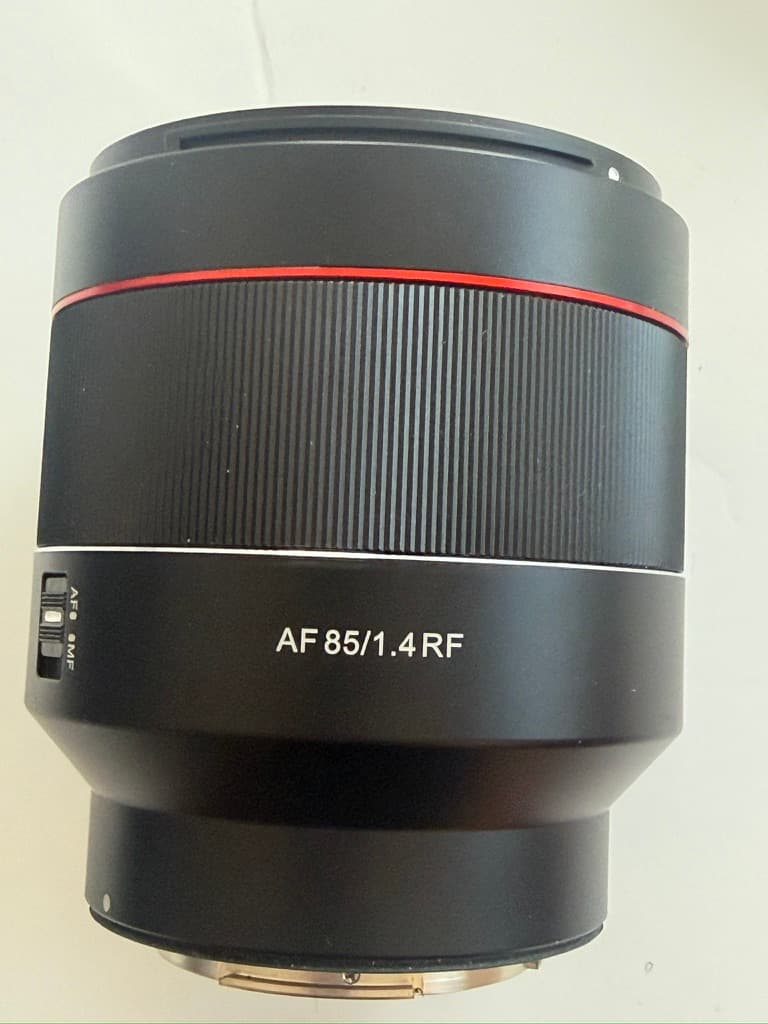 FS: Samyang AF 85mm f/1.4 RF
